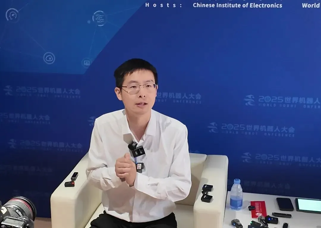 宇树科技王兴兴：机器人ChatGPT时刻一两年内或至